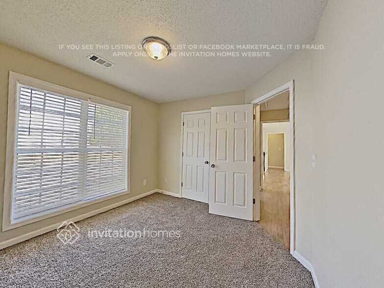 Building Photo - 7847 Poppy Seed Pl