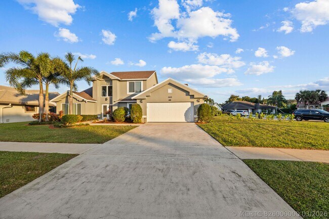 Building Photo - 2400 Seaford Dr