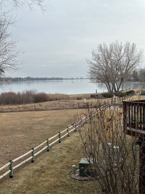 Building Photo - 3670 Point Dr