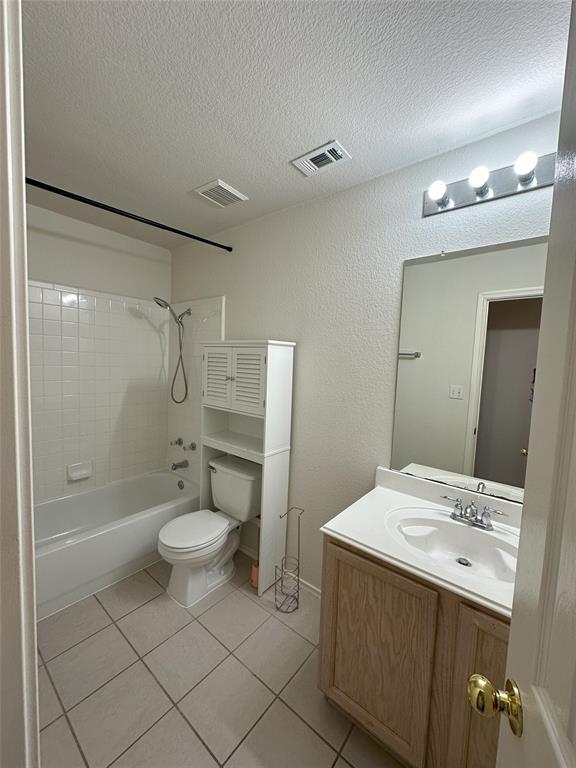 Building Photo - 7009 Cool Canyon Cove