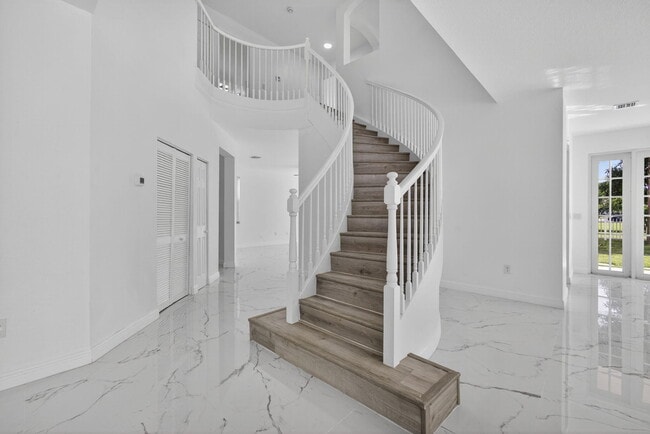 Building Photo - 2089 Reston Cir