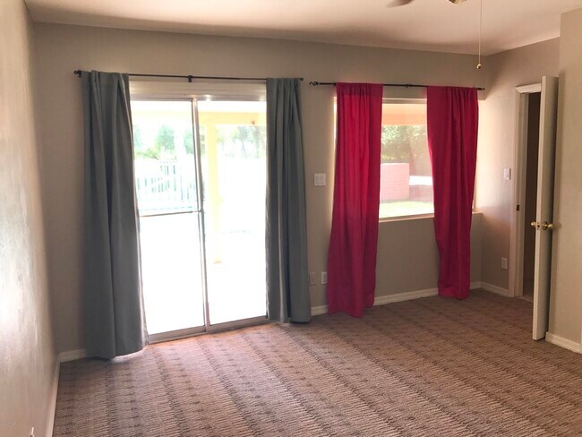 Building Photo - 12018 N Hayden Rd