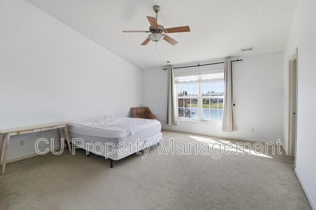 Building Photo - 3921 Trailway Dr