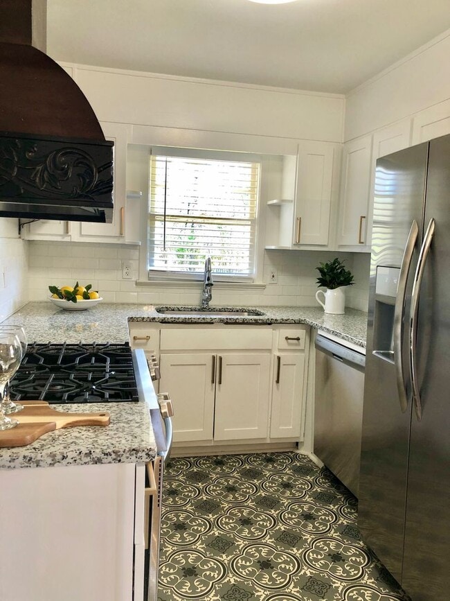 Building Photo - Renovated Farmhouse Inspired Brick Ranch