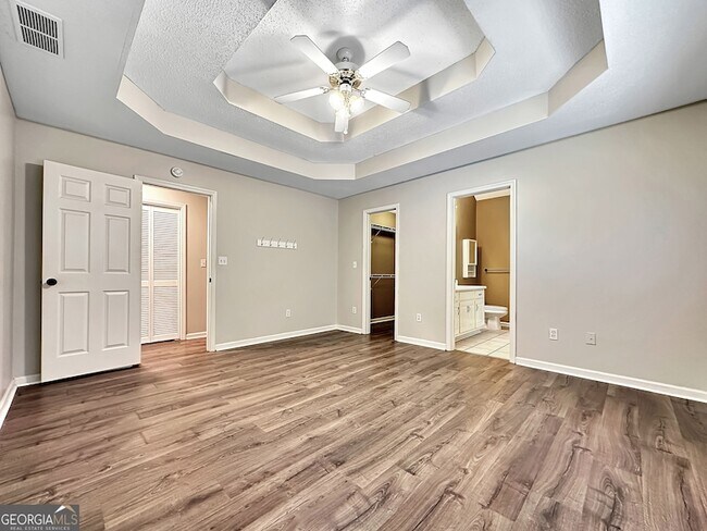 Building Photo - 77 Paces Landing Way