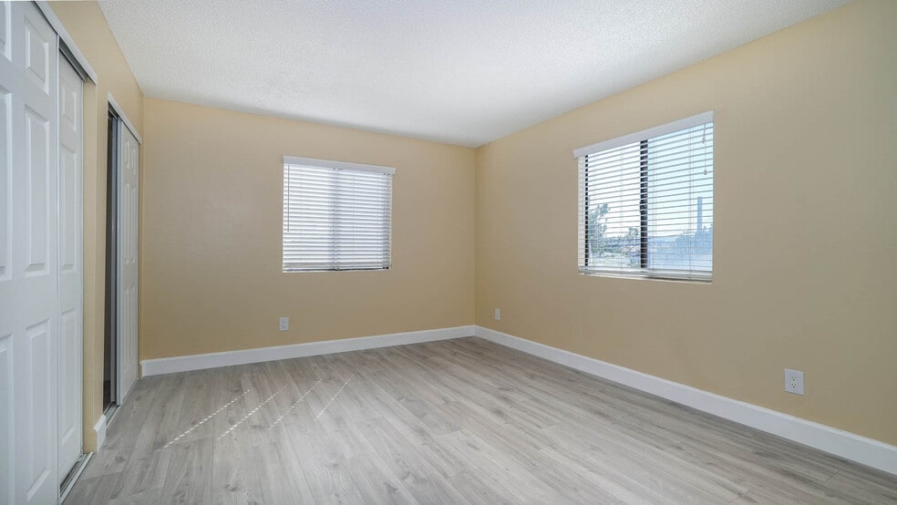 Bedroom - 1444 W 227th St