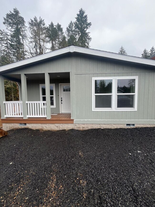 Building Photo - 3-Bedroom 2-Bathroom Home built in 2025