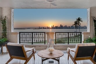 Building Photo - 4822 Fisher Island Dr