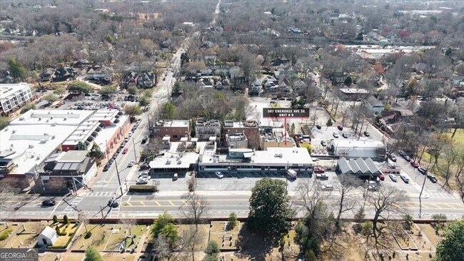 Building Photo - 307 Cherokee Ave SE