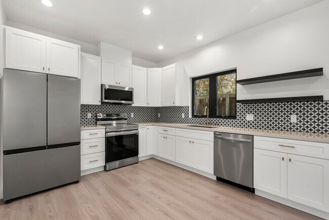 Primary Photo - Stunning brand new construction, modern lu...