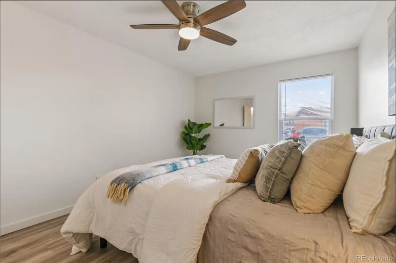 Building Photo - 10150 E Virginia Ave