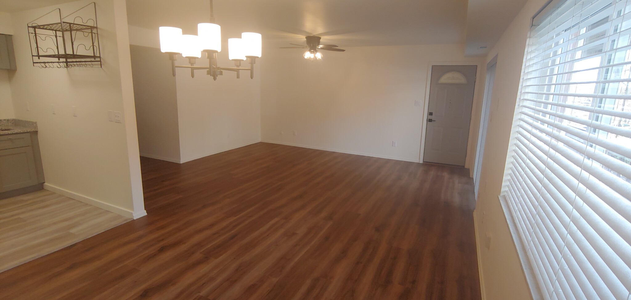Building Photo - 129 Baywood Ave