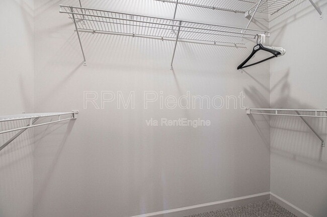 Building Photo - 401 16th St NW