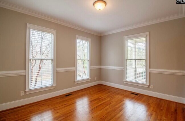 Building Photo - 332 Highland Point Dr