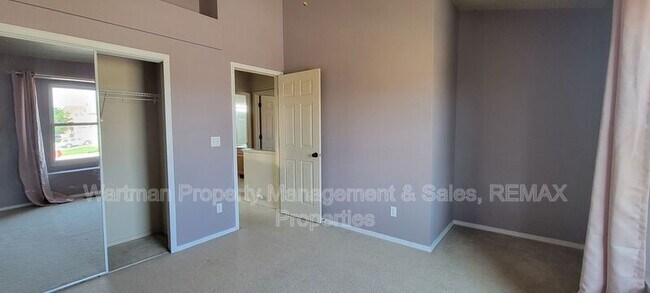 Building Photo - 3241 Viero Dr