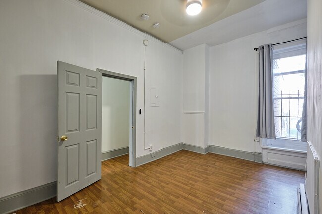 Building Photo - 611 Florida Ave NW