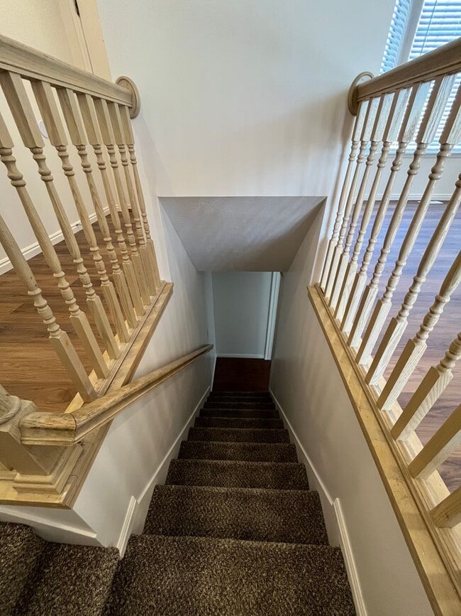 Building Photo - Beautifully Remodeled 4 Bed / 2 Bath Home in Stansbury Park