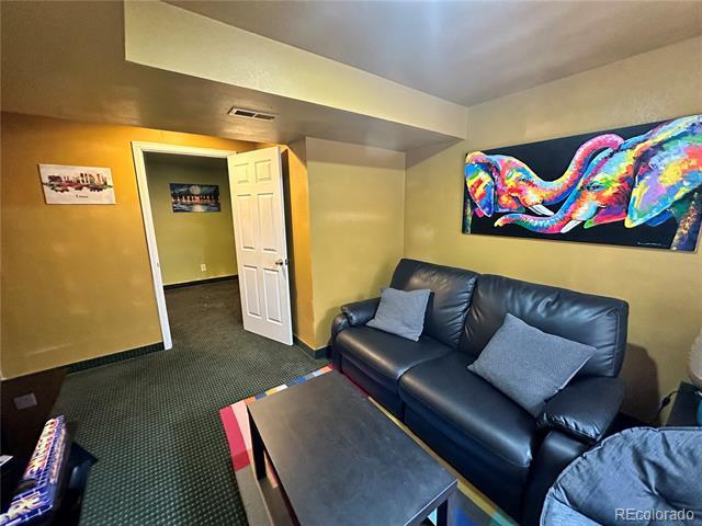 Building Photo - 6087 S Quatar Way