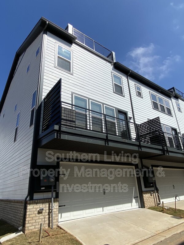 Building Photo - 13109 Simoneaux Ln