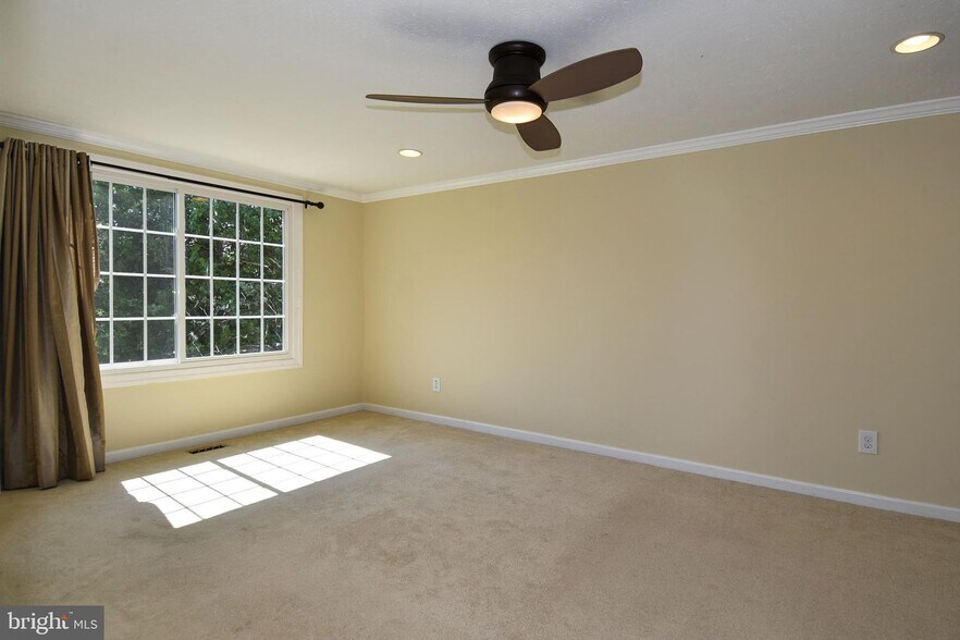 Building Photo - 4037 Broadwire Dr