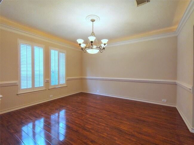 Building Photo - 5606 Grandwood Ln