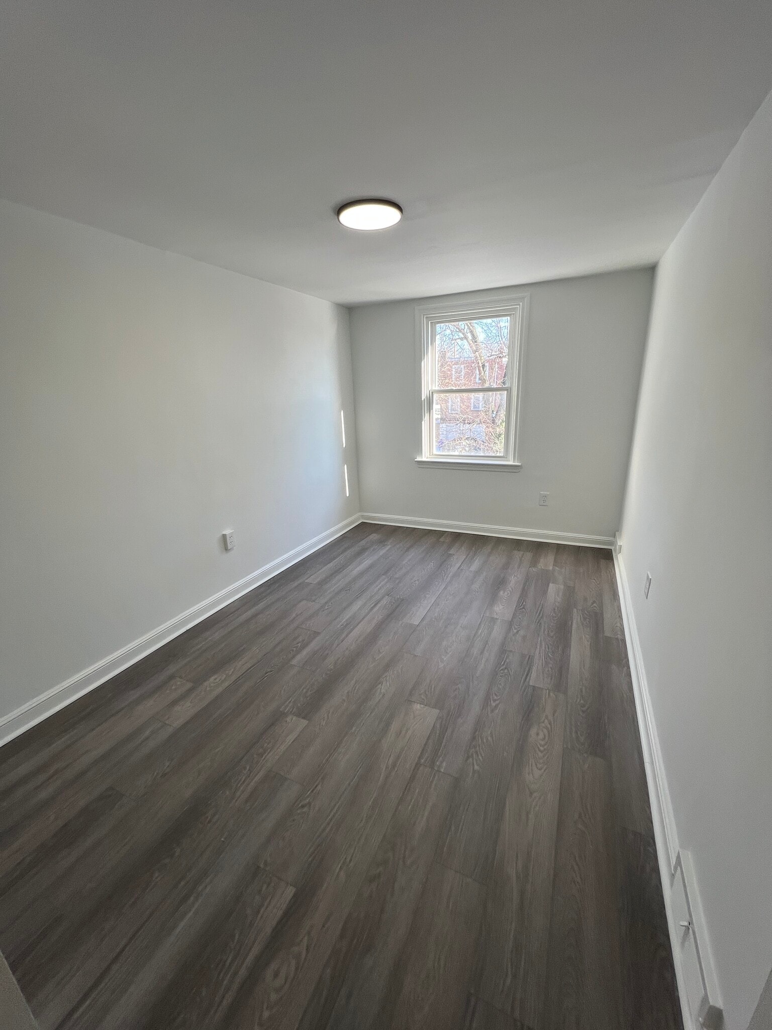 Building Photo - 363 W 22nd St