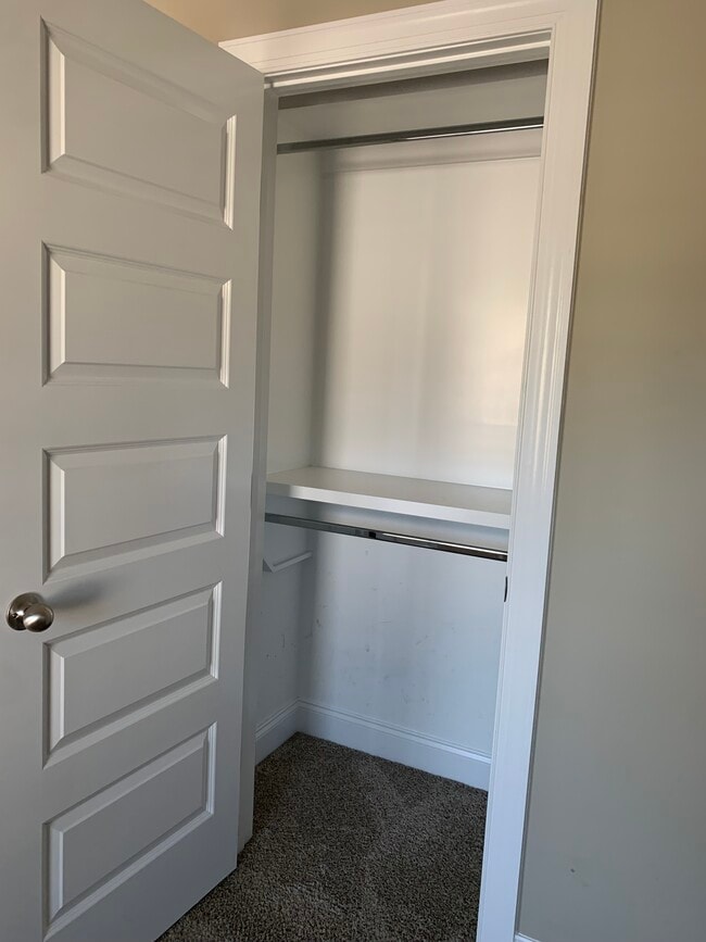 Bedroom closet - 555 Gresham Ln