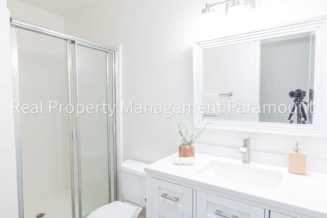 Building Photo - 2-Bedroom Condo for Rent – Spacious, Modern & Centrally Located!