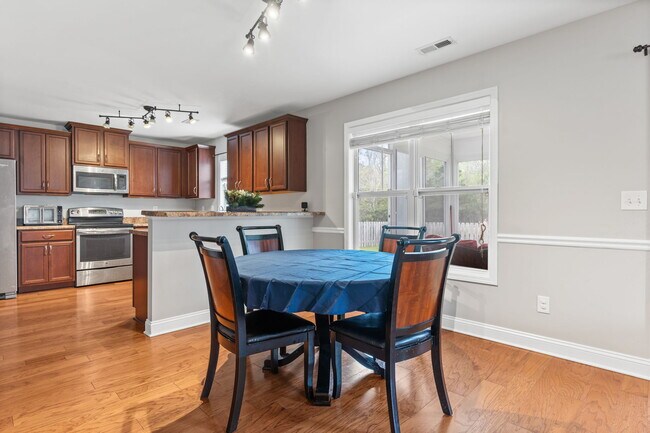 Building Photo - Slater Way