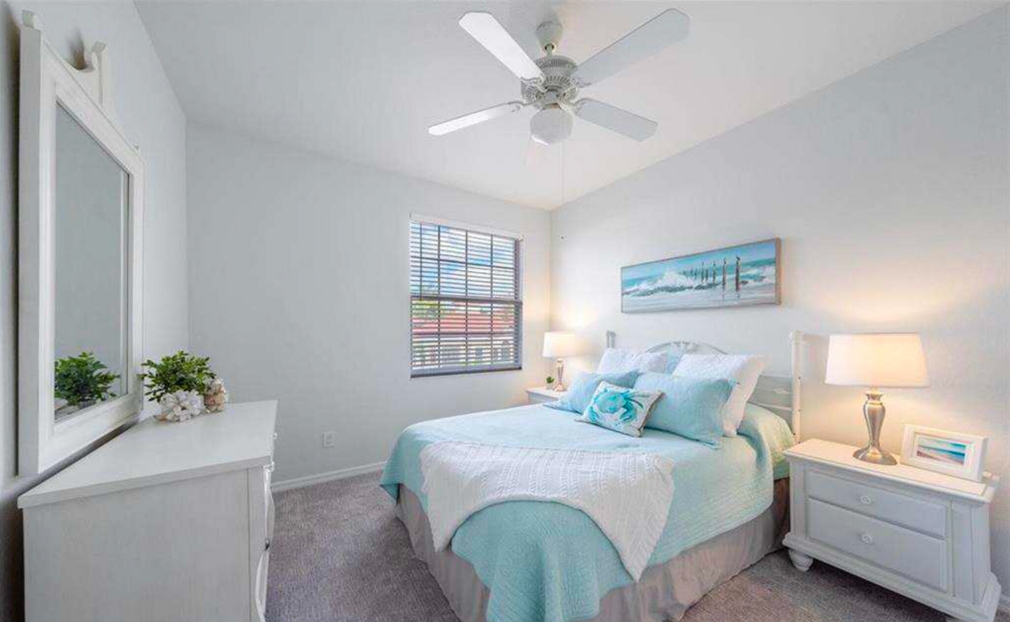 Building Photo - 640 Lalique Cir