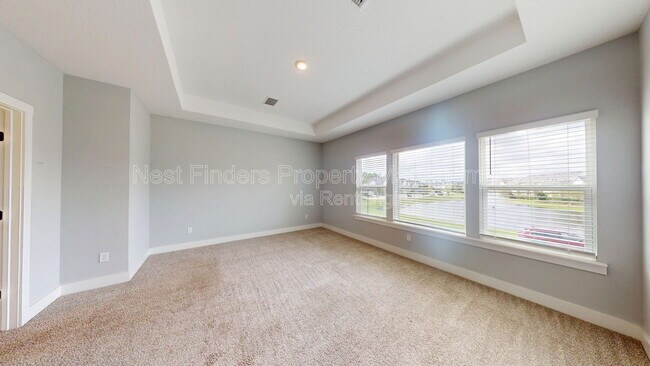 Building Photo - 9921 Element Rd
