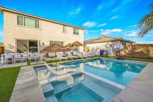 Building Photo - 83796 Moreno St