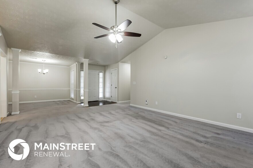 Building Photo - 3410 Poplar Ridge Dr