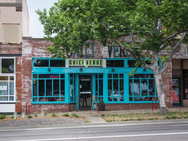 Building Photo - 2703 Grove St