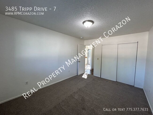 Building Photo - Upstairs 1 Bedroom, 1 Bathroom in RENO.....