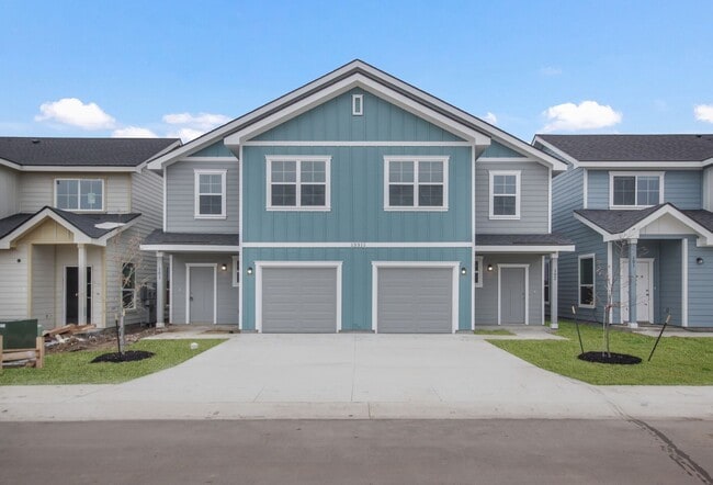 Building Photo - 3/2.5 Duplex Townhome in Stadium Pointe