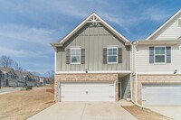 Building Photo - 3646 Abbey Wy