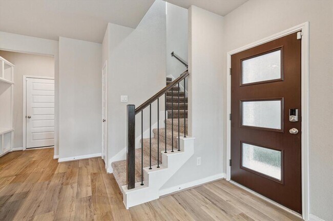 Building Photo - 1806 La Magnolia Dr