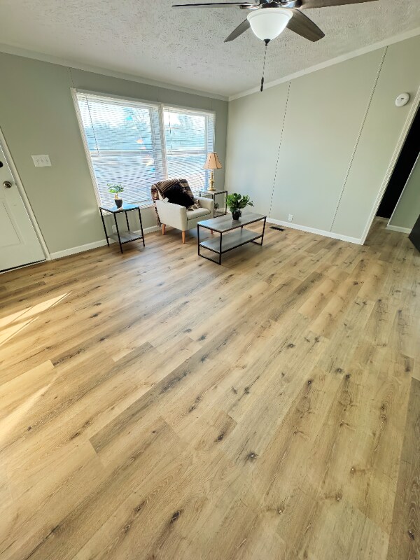 Building Photo - 2552 Smith Ave