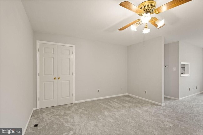 Building Photo - 318 Evergreen Mills Rd