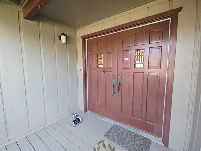 Building Photo - Remodeled 3BD/2A Arcata home close to parks, schools!