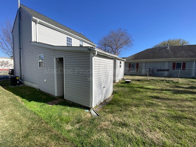 Building Photo - 1414 Princess Anne St
