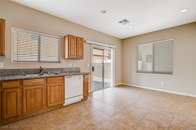 Building Photo - 8444 Lucero Ave