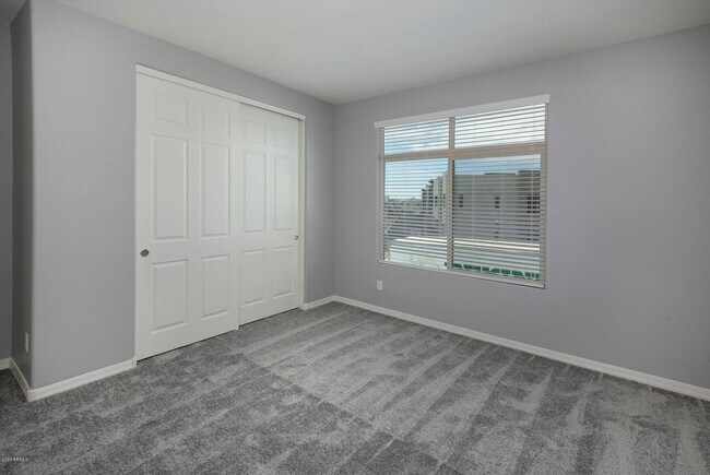 Building Photo - 25429 N 19th Ln