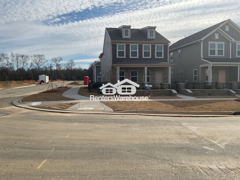 Building Photo - 3636 Pamlico St