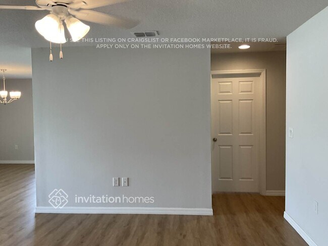 Building Photo - 771 Upland Ave SE