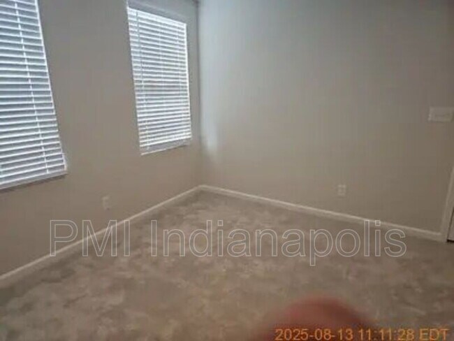 Building Photo - 1854 Cascades Dr