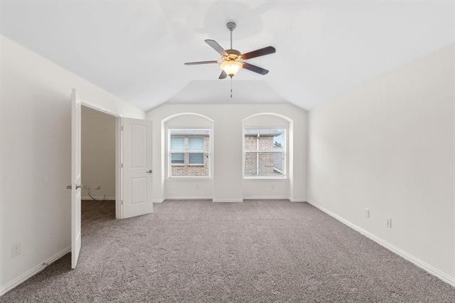Building Photo - 1705 Medina Ln