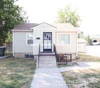 Building Photo - 1013 1/2 Dolbeer St-