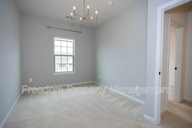 Building Photo - 2023 Serviceberry Rd